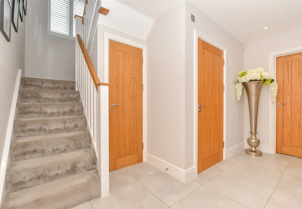 Entrance Hall - Valdene Close, Sutton Valence, Maidstone, Kent - Wards of Kent