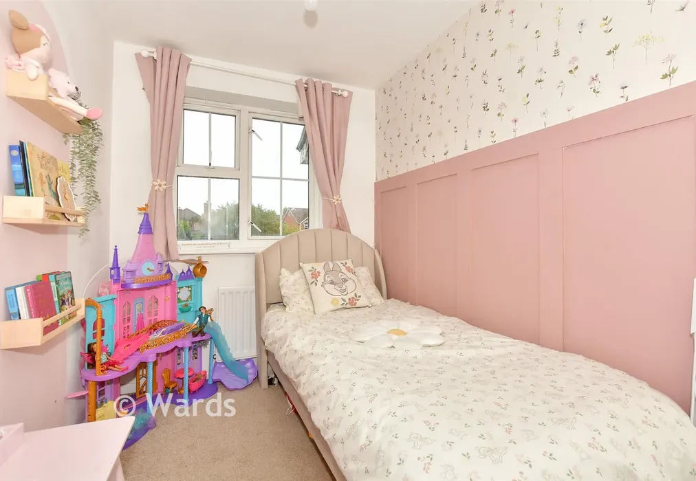 Bedroom 2 - Heron Forstal Avenue, Hawkinge, Folkestone, Kent - Wards of Kent