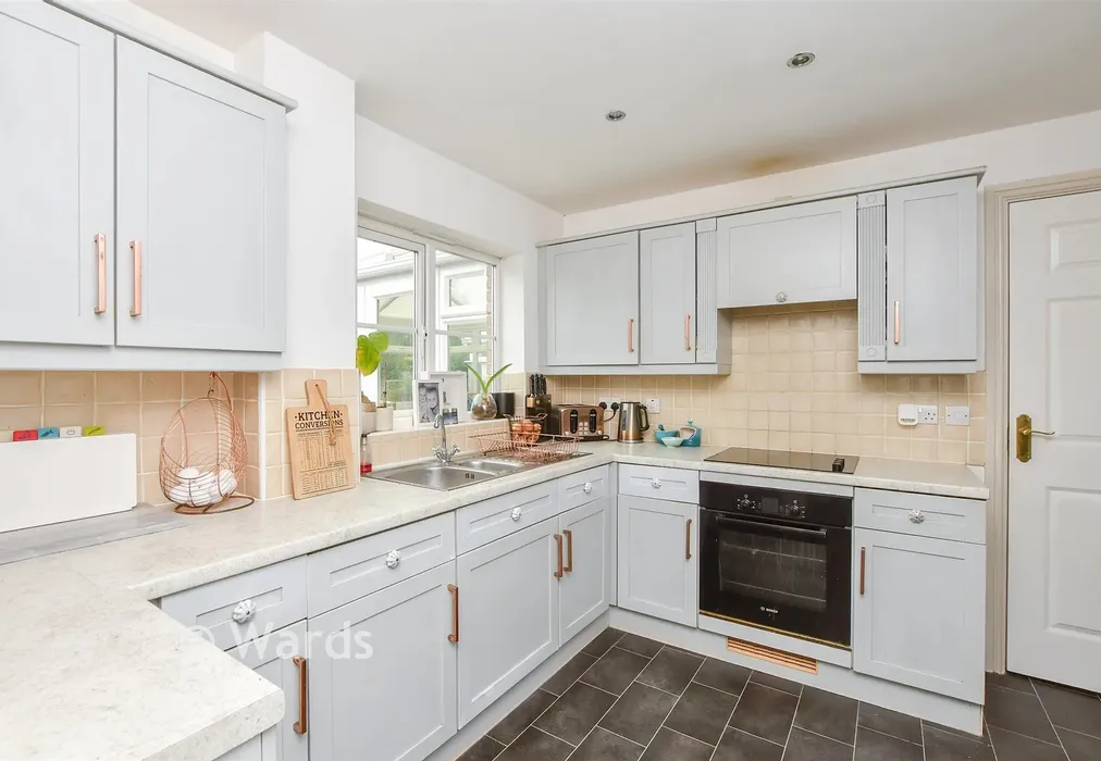Kitchen - Maple Close, Broadstairs, Kent - Wards of Kent