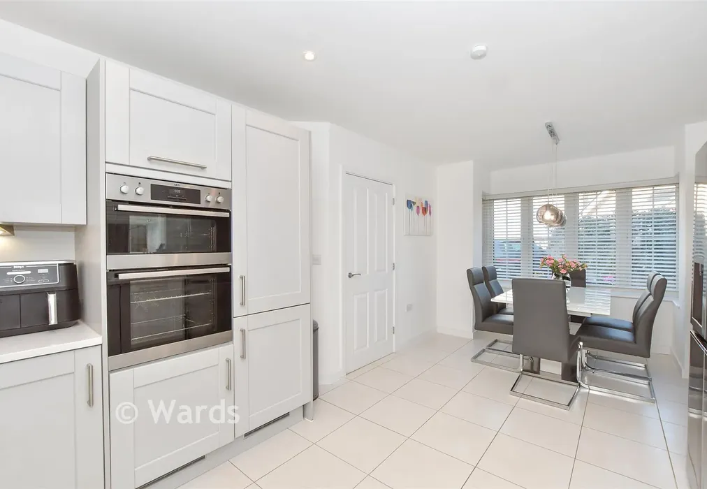 Lounge - Juniper Court, Headcorn, Kent - Wards of Kent