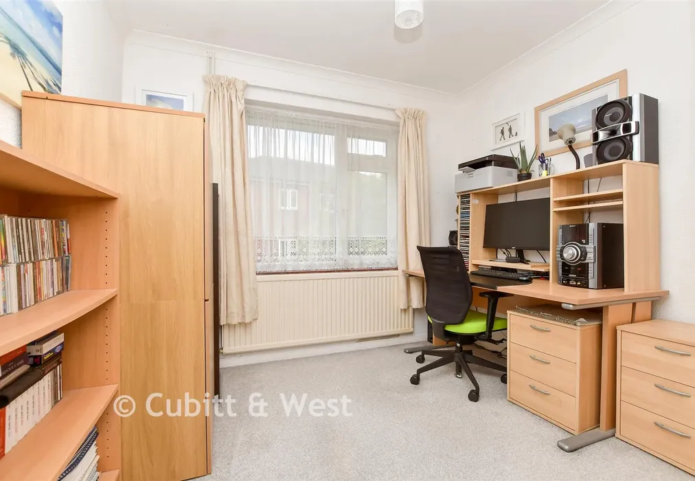 Bedroom 2 - Cheviot Close, Banstead, Surrey - Wards of Kent