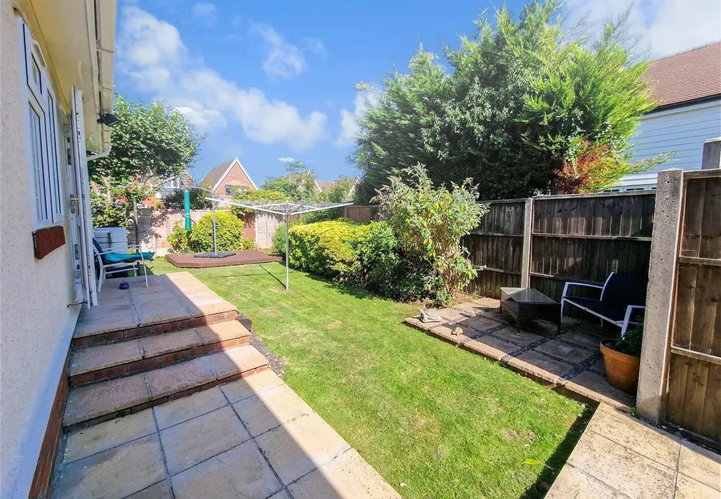 Rear Garden - London Road, West Kingsdown, Kent - Wards of Kent