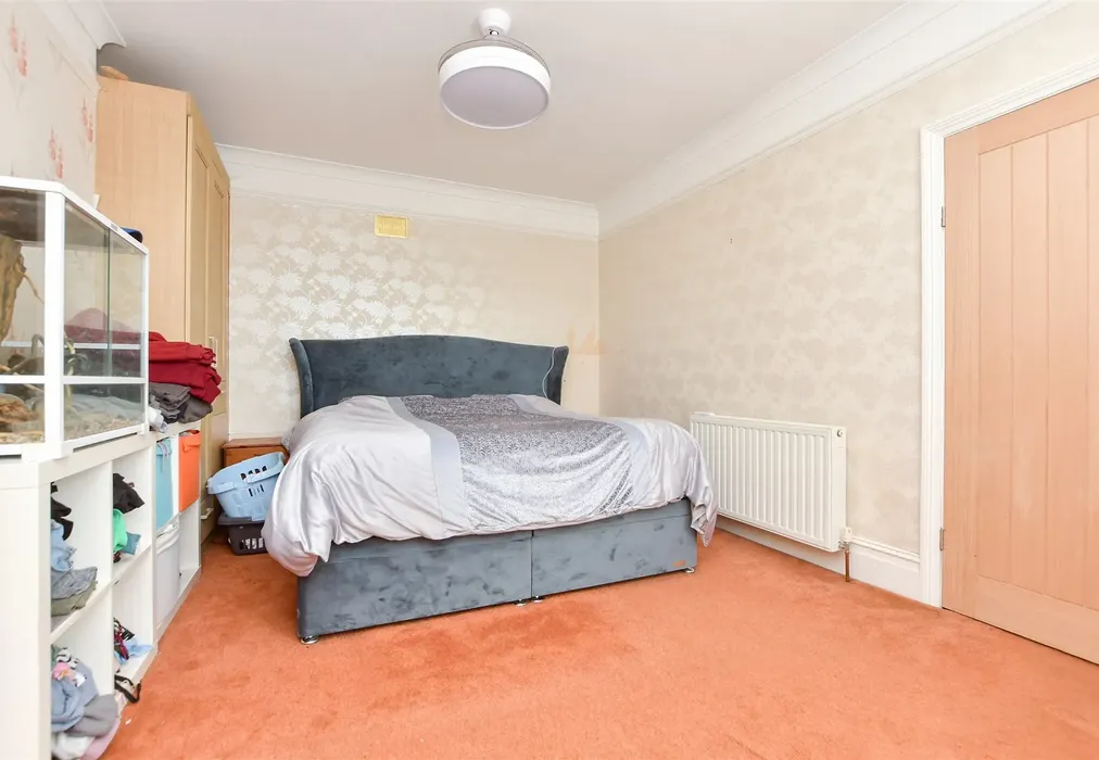 Bedroom 1 - Manston Road, Ramsgate, Kent - Wards of Kent