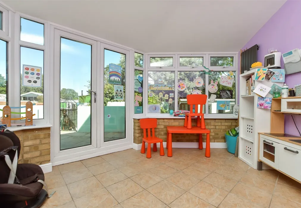 Conservatory - Manston Road, Ramsgate, Kent - Wards of Kent