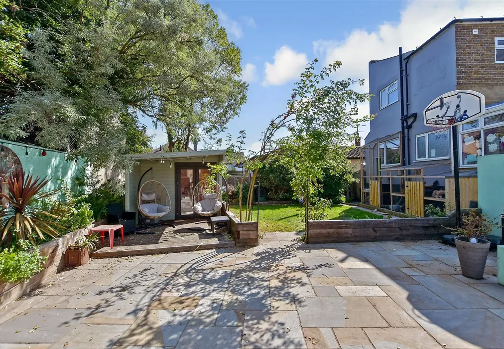 Rear Garden - Manston Road, Ramsgate, Kent - Wards of Kent