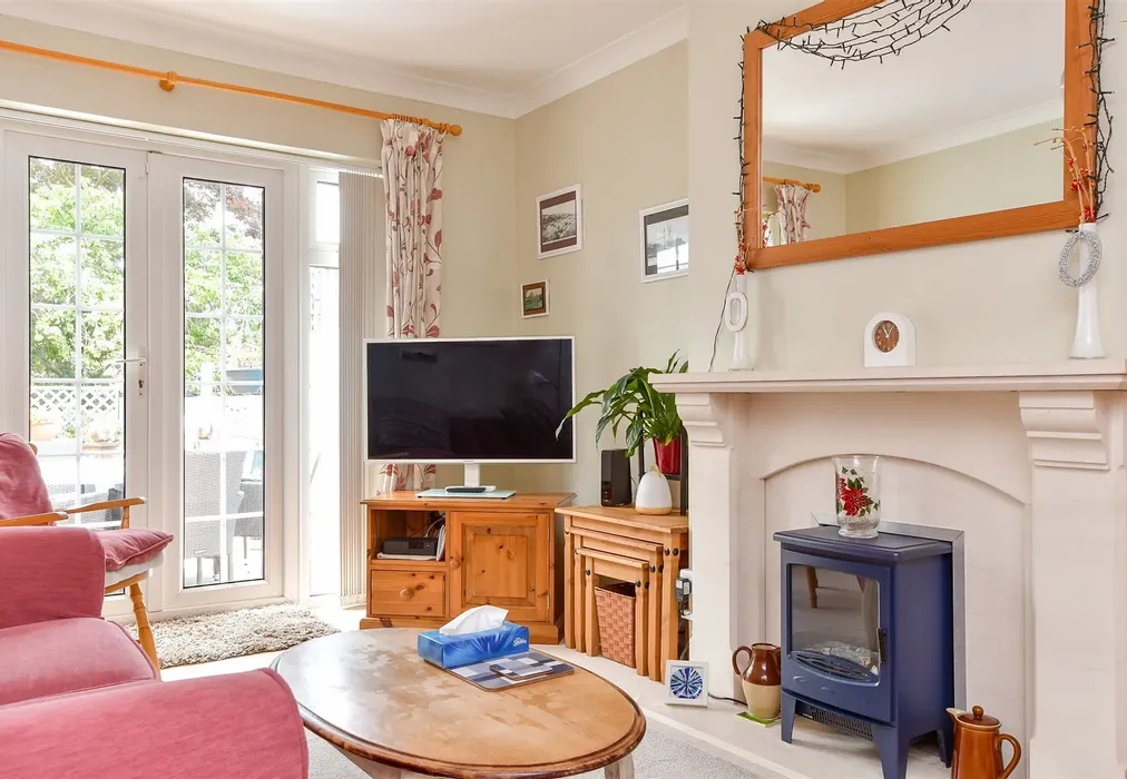 Internal Lifestyle Photograph - Rustington Road, Hollingbury, Brighton, East Sussex - Wards of Kent
