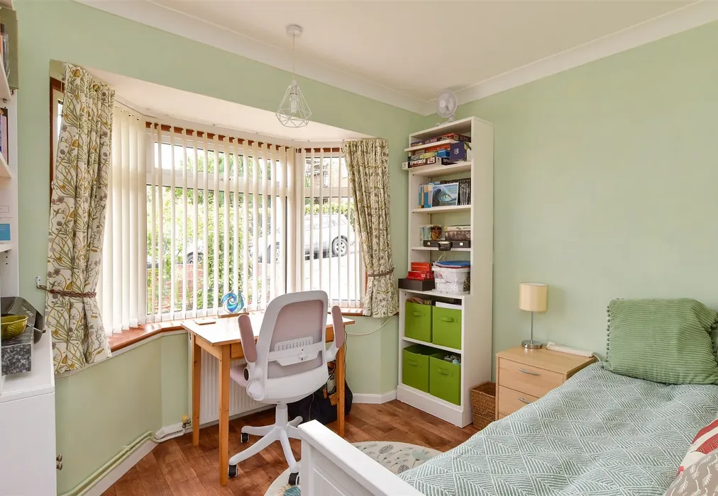 Bedroom 3 - Rustington Road, Hollingbury, Brighton, East Sussex - Wards of Kent