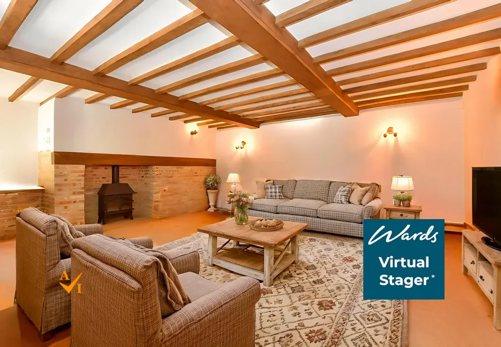 Lounge (Farmhouse style) - Lower Road, Sutton Valence, Maidstone, Kent - Wards of Kent
