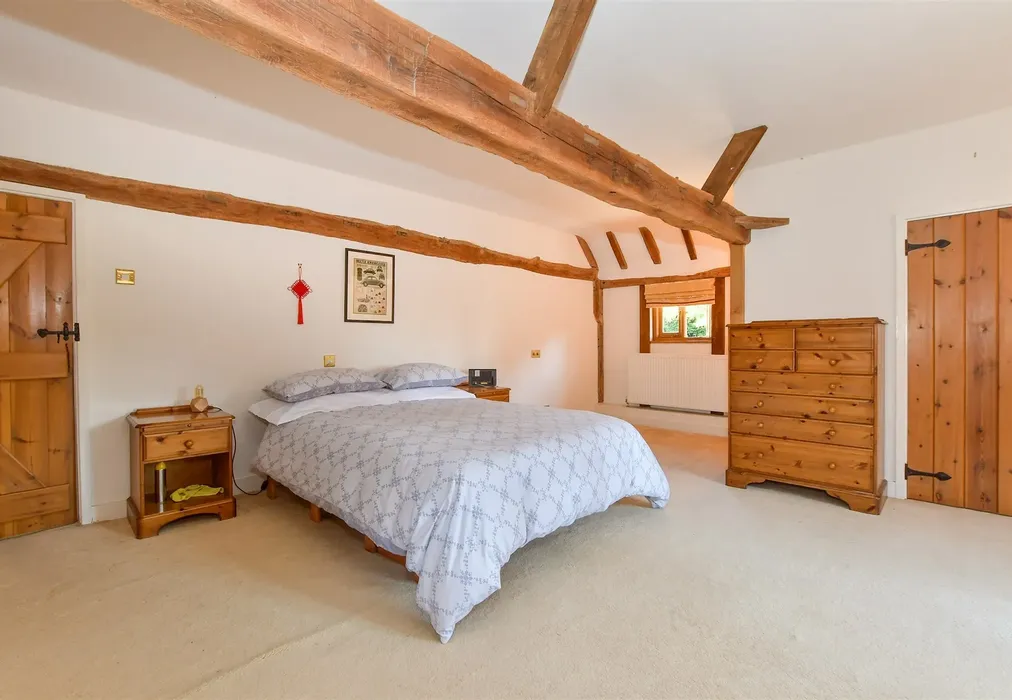 Bedroom 2 - Lower Road, Sutton Valence, Maidstone, Kent - Wards of Kent