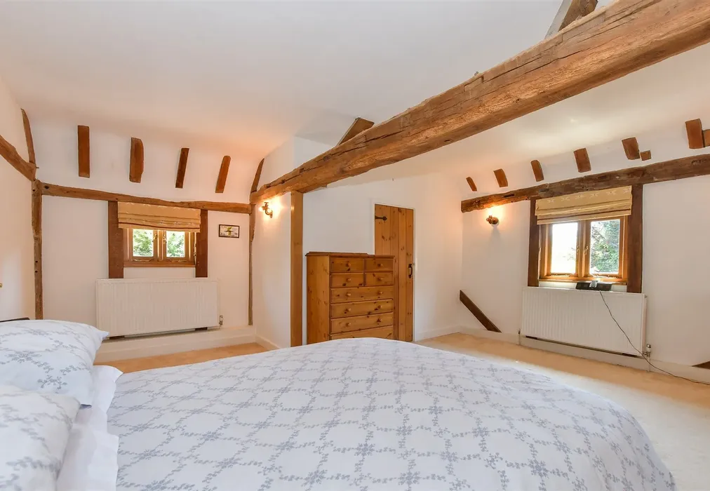 Bedroom 2 - Lower Road, Sutton Valence, Maidstone, Kent - Wards of Kent
