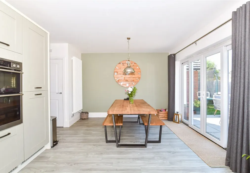 Kitchen/Diner - Gravel Pit Lane, Marden, Tonbridge, Kent - Wards of Kent