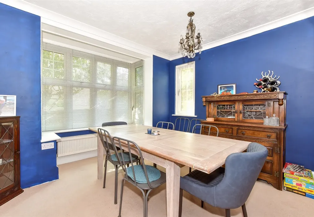 Dining Room - Irvine Road, Littlehampton, West Sussex - Wards of Kent