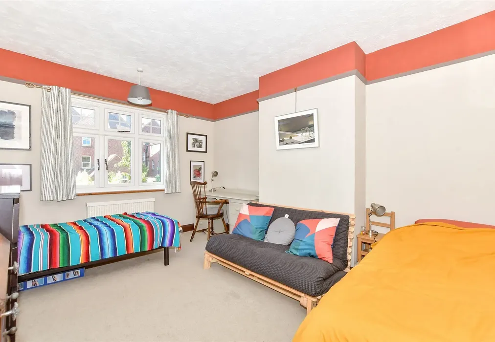 Bedroom 1 - Irvine Road, Littlehampton, West Sussex - Wards of Kent