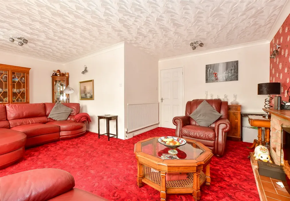 Lounge - Forest Way, Winford, Sandown, Isle of Wight - Wards of Kent