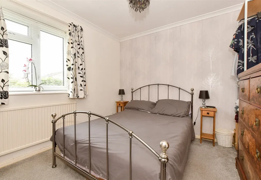 Bedroom 2 - Forest Way, Winford, Sandown, Isle of Wight - Wards of Kent