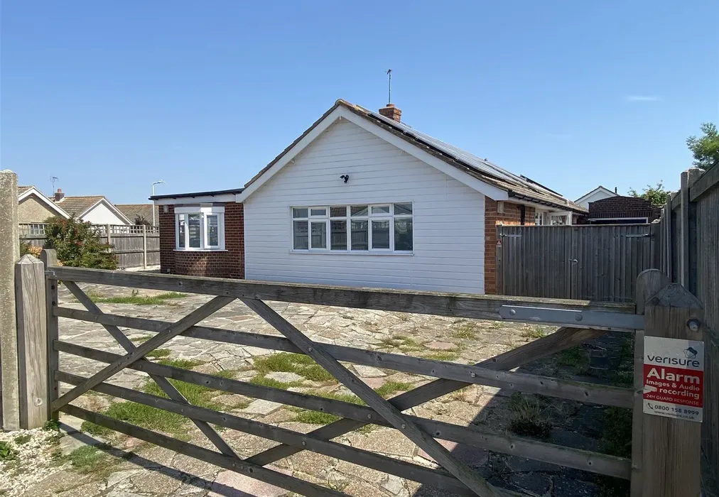 Side - Woodland Way, Dymchurch, Romney Marsh, Kent - Wards of Kent