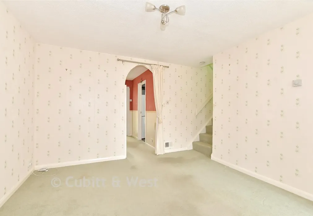 Lounge - Bluebell Close, Horsham, West Sussex - Wards of Kent