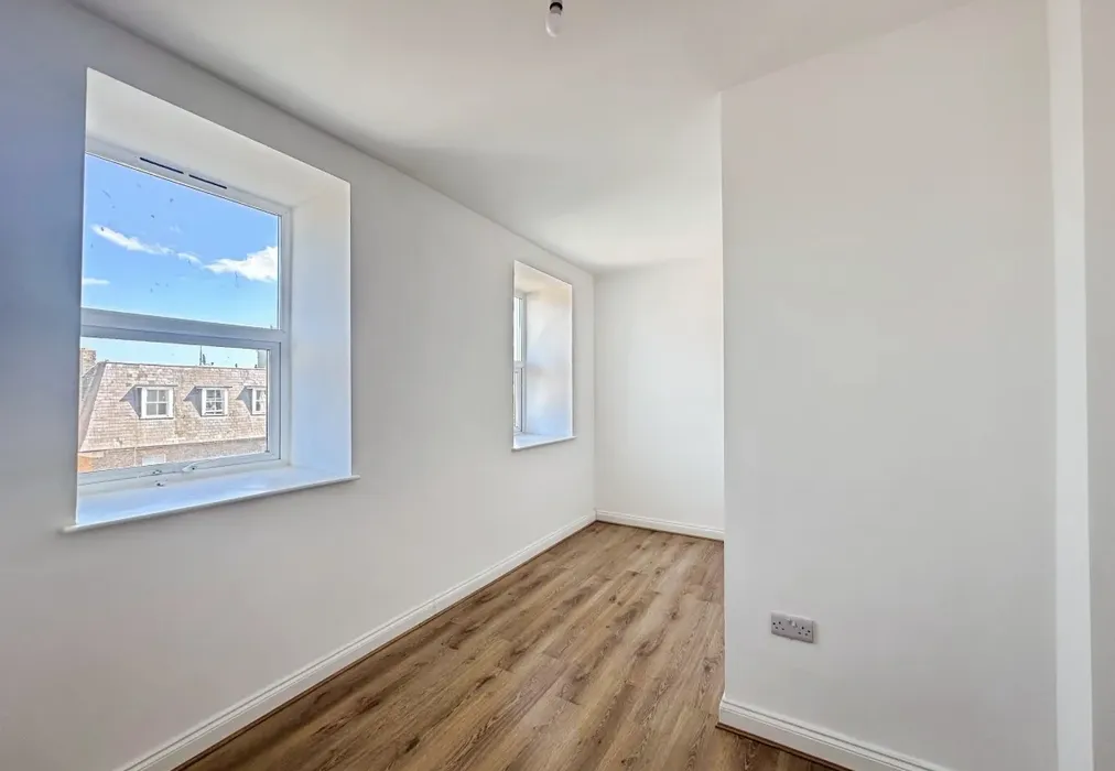 Ath 14 bed 1 use - Athelstan Road Margate CT9 - Wards of Kent