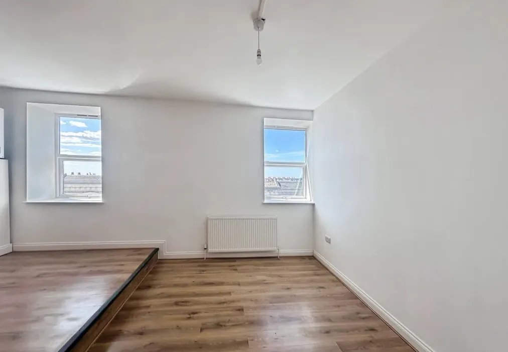 Ath 14 open plan use - Athelstan Road Margate CT9 - Wards of Kent