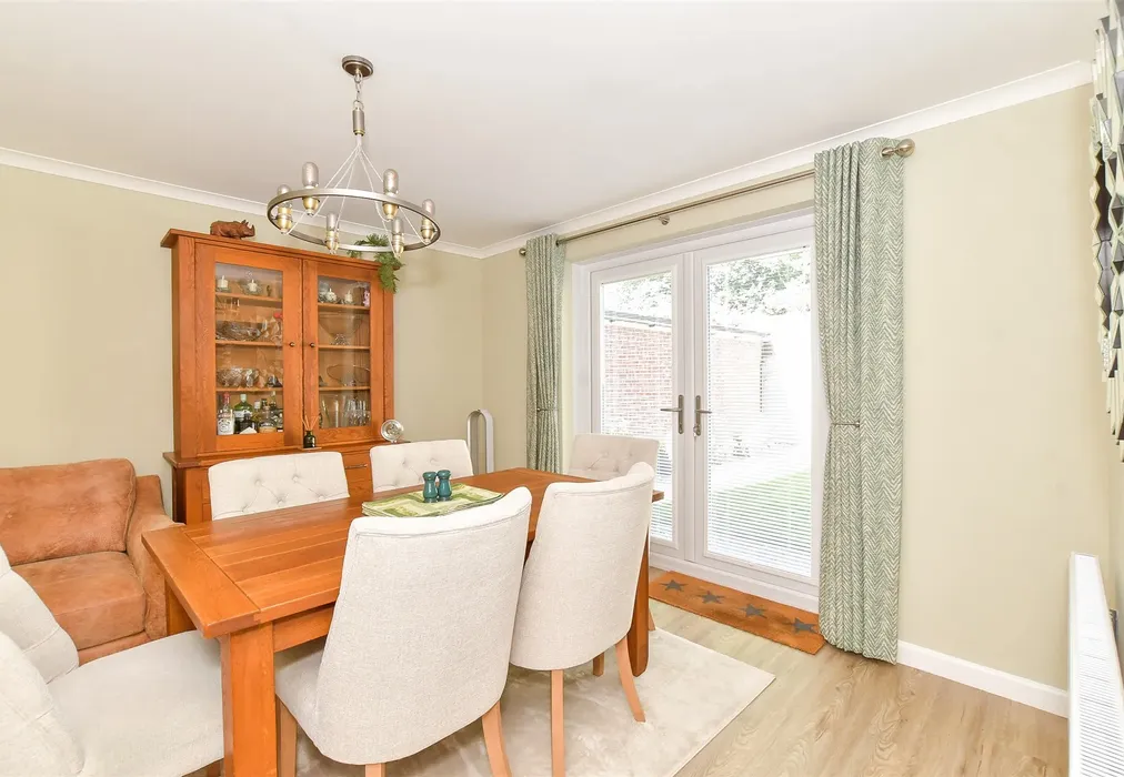Dining Room - Swallow Close, Havant, Hampshire - Wards of Kent