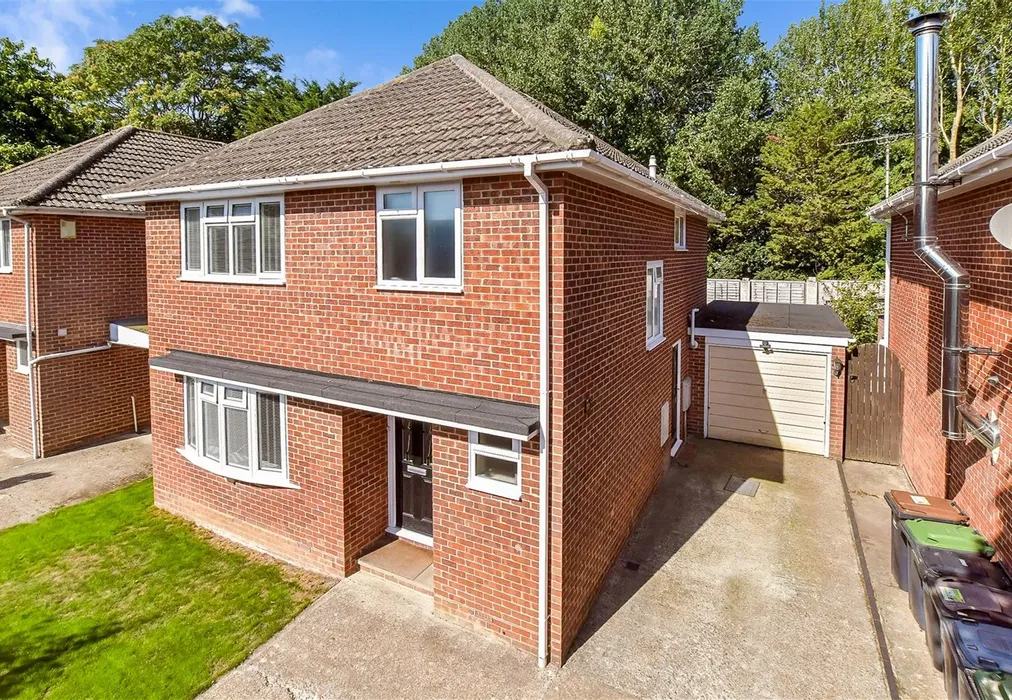 External (Web) - Swallow Close, Havant, Hampshire - Wards of Kent