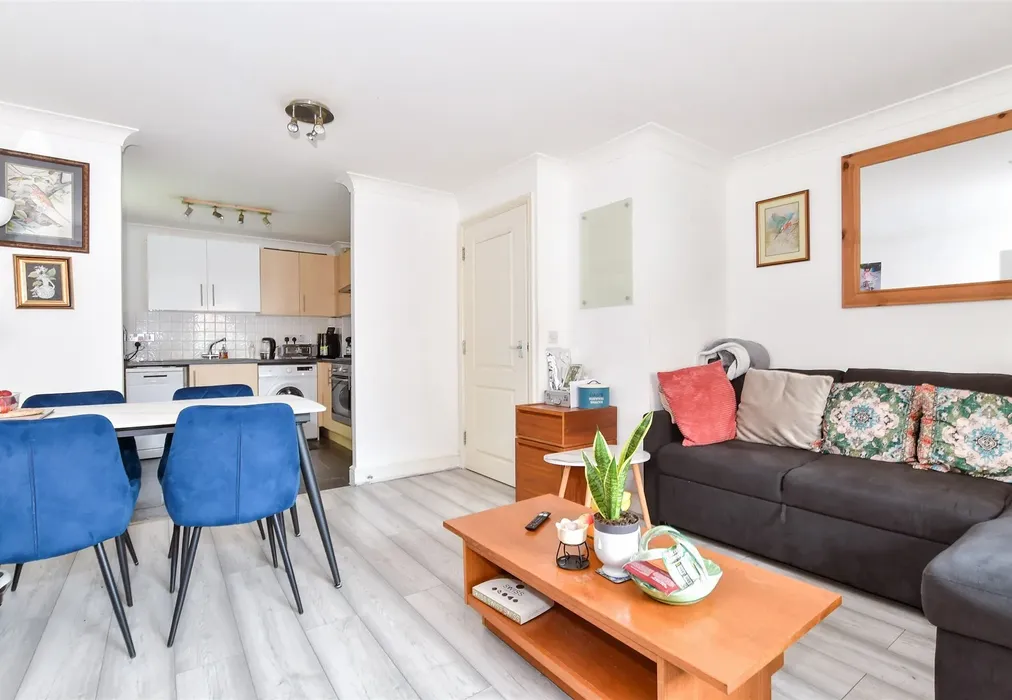 Lounge - Edelin Road, Bearsted, Maidstone, Kent - Wards of Kent