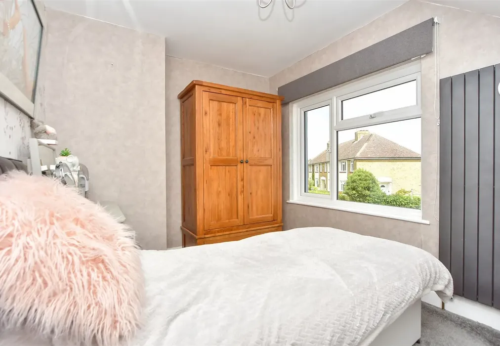 Bedroom 3 - Elm Grove, Sittingbourne, Kent - Wards of Kent