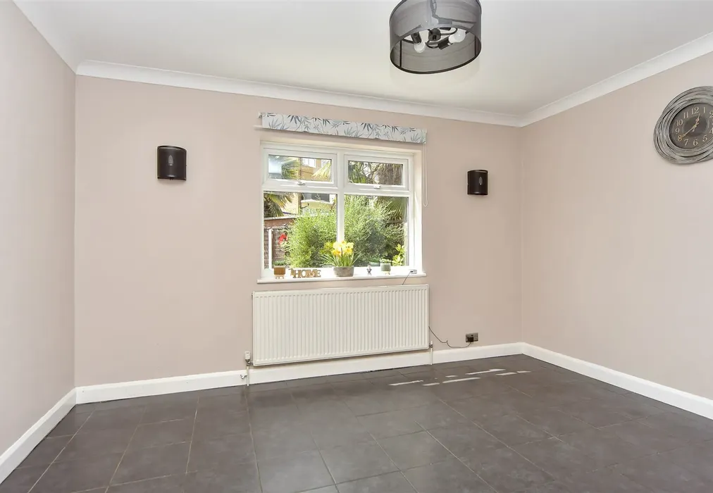Dining Area - Elm Grove, Sittingbourne, Kent - Wards of Kent