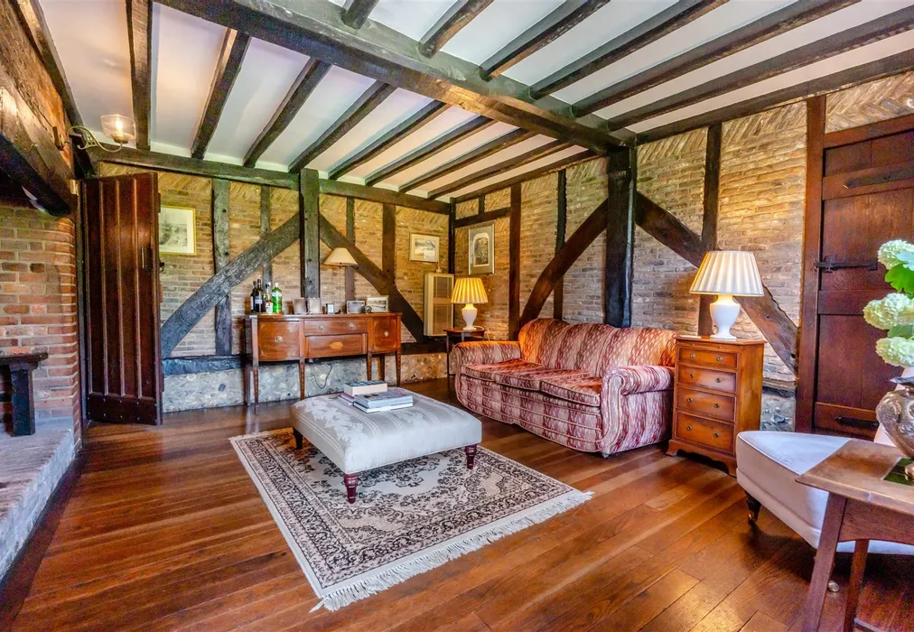 Reception Hall - Elham, Canterbury, Kent - Wards of Kent