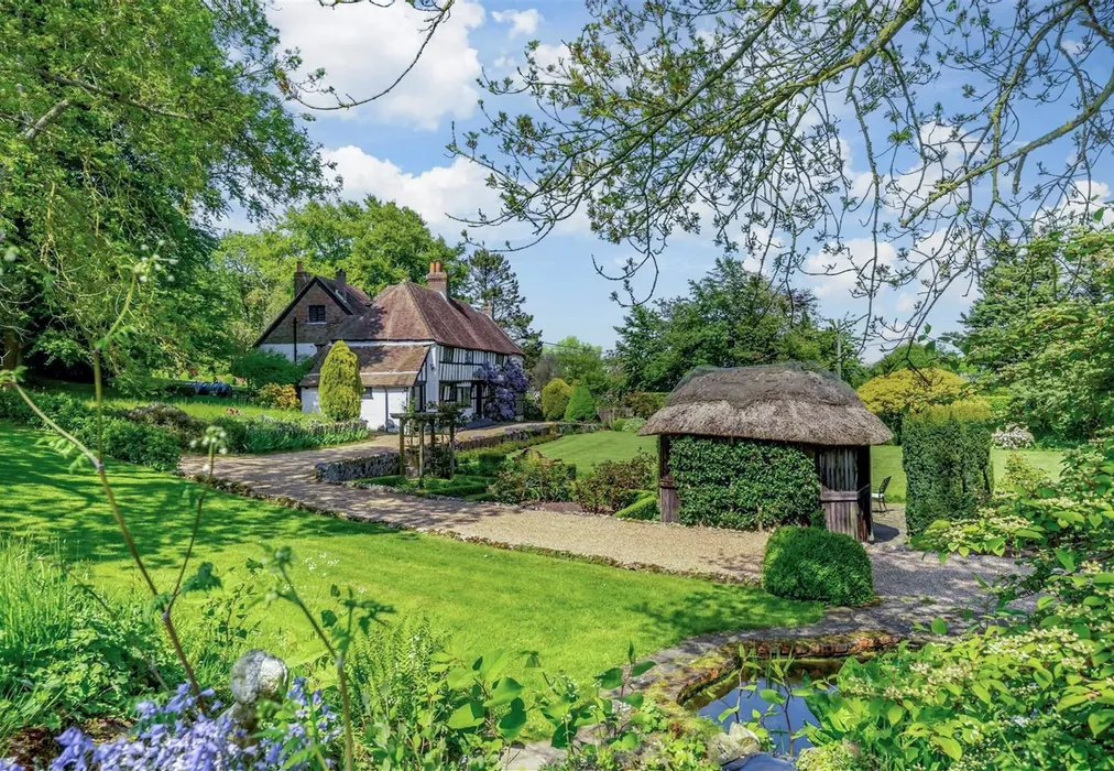 External Lifestyle - Elham, Canterbury, Kent - Wards of Kent