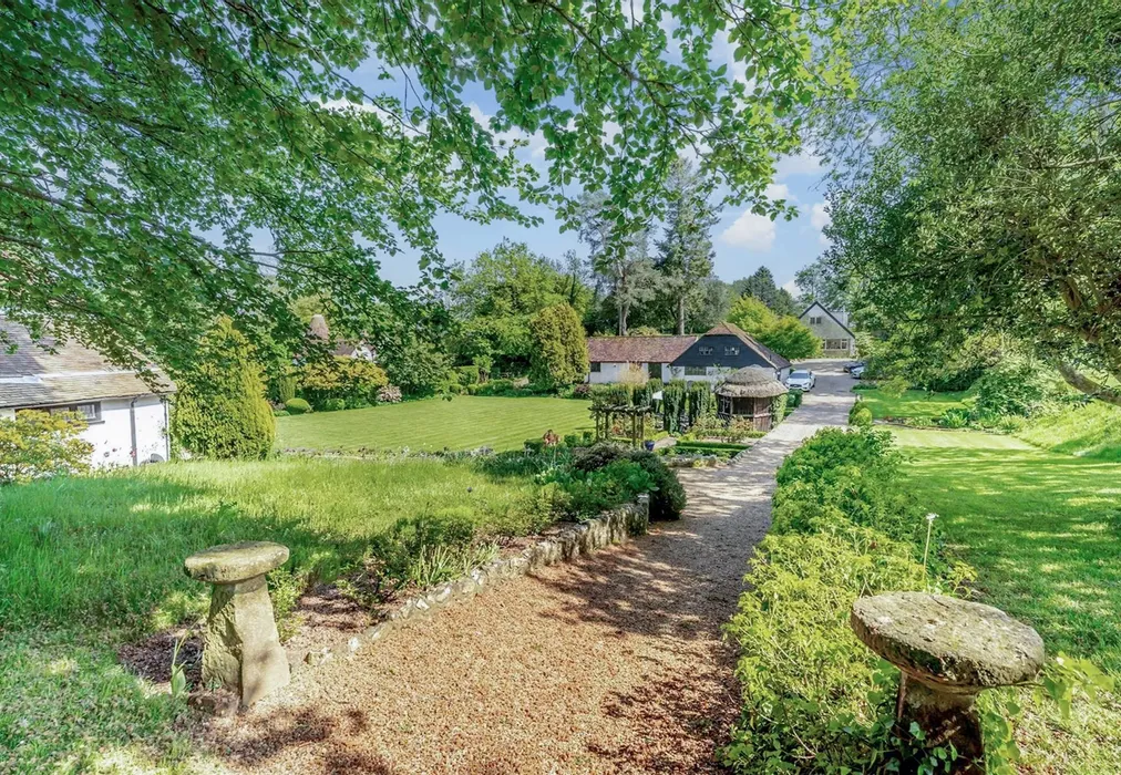 External Lifestyle - Elham, Canterbury, Kent - Wards of Kent