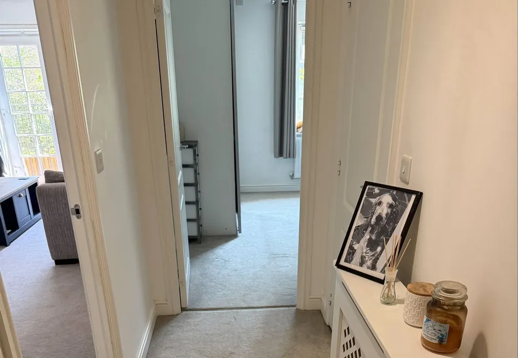 Hallway - Chimney Avenue, Maidstone, Kent - Wards of Kent