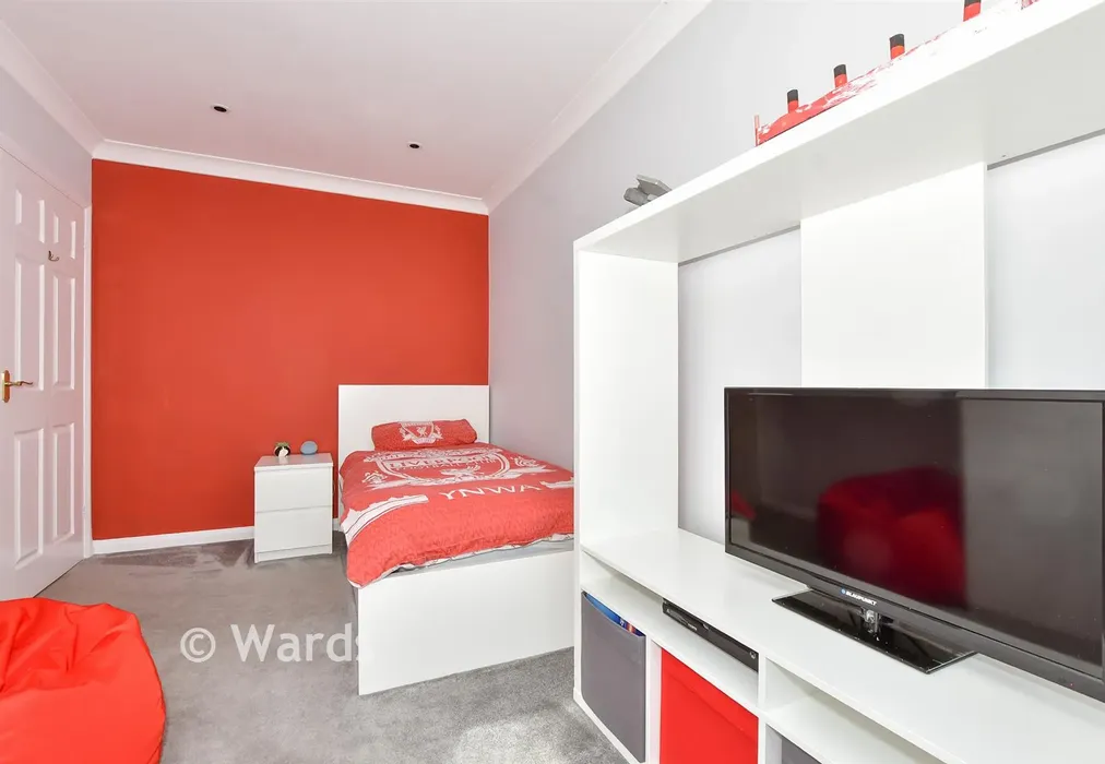 Bedroom 2 - Harbour View Road, Dover, Kent - Wards of Kent