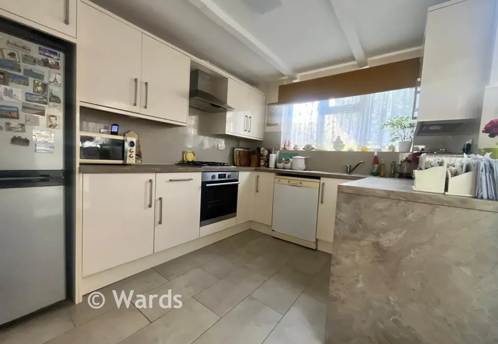 Kitchen - Wellesley Road, Sheerness, Kent - Wards of Kent