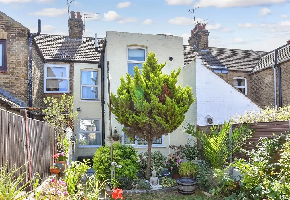 Rear Elevation - Wellesley Road, Sheerness, Kent - Wards of Kent