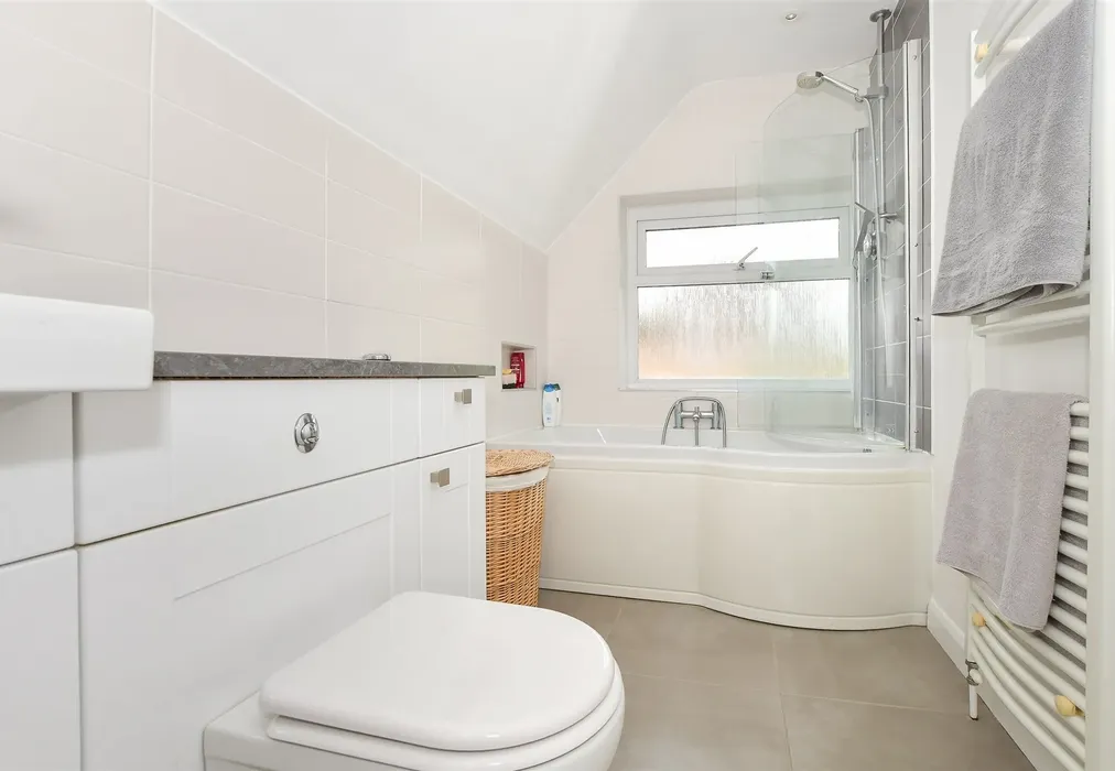 Bathroom - Main Road, Hadlow Down, Uckfield, East Sussex - Wards of Kent