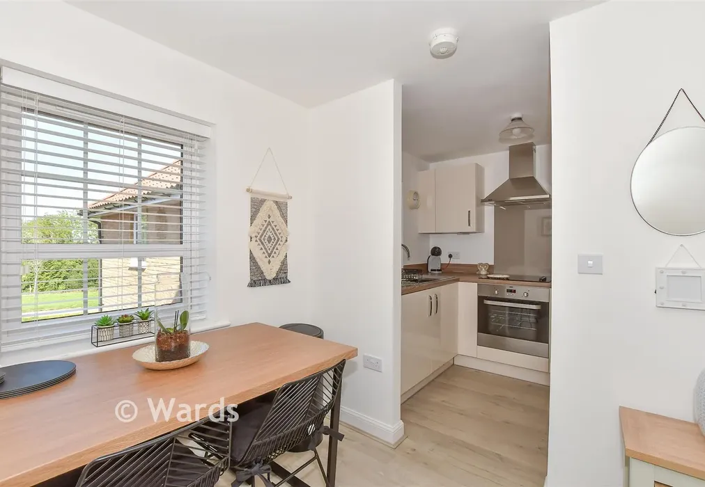 Internal Lifestyle Photograph - Easington Place, Aylesham, Canterbury, Kent - Wards of Kent