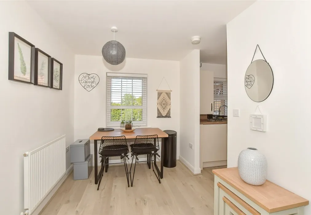 Lounge/Diner - Easington Place, Aylesham, Canterbury, Kent - Wards of Kent