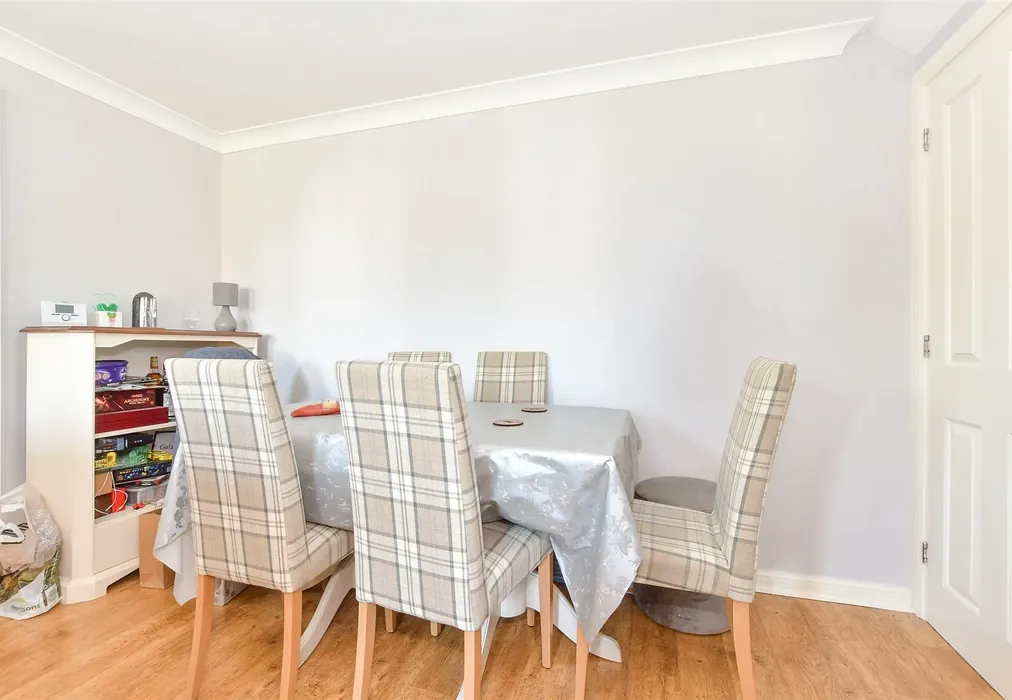 Lounge/Diner - Primrose Way, Minster On Sea, Sheerness, Kent - Wards of Kent