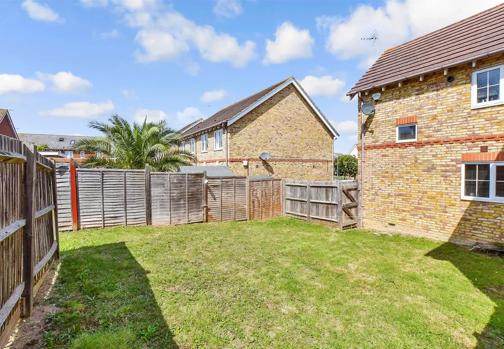 Communal Gardens - Primrose Way, Minster On Sea, Sheerness, Kent - Wards of Kent