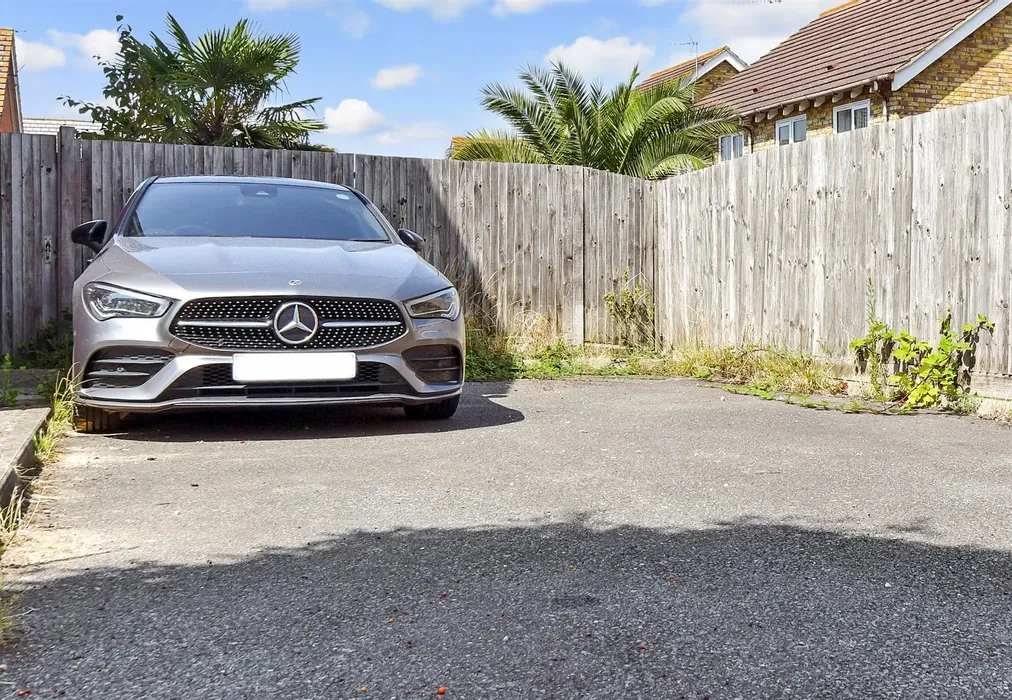 Driveway/Parking - Primrose Way, Minster On Sea, Sheerness, Kent - Wards of Kent