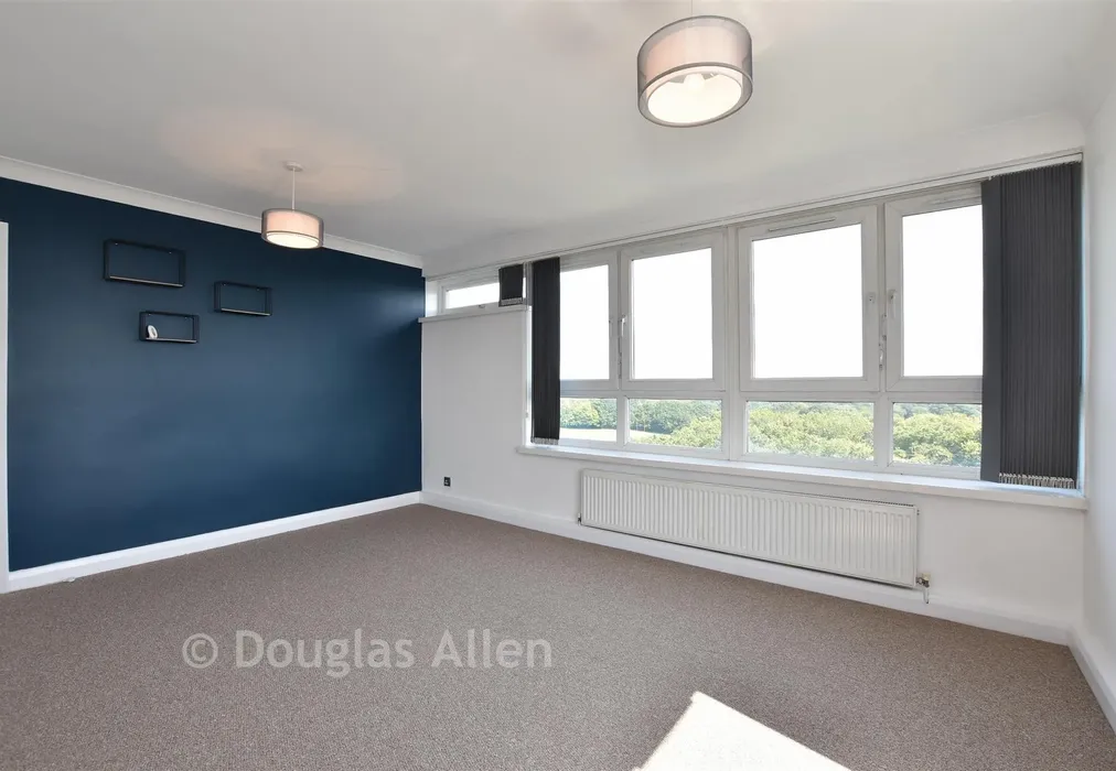 Lounge/Dining Room - The Drive, Great Warley, Brentwood, Essex - Wards of Kent