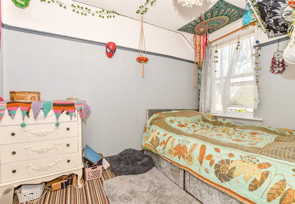 Bedroom 2 - Blenheim Road, Littlestone, Kent - Wards of Kent