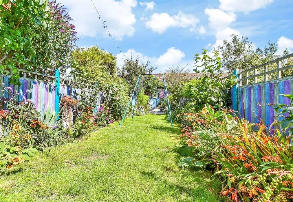 Rear Garden - Blenheim Road, Littlestone, Kent - Wards of Kent