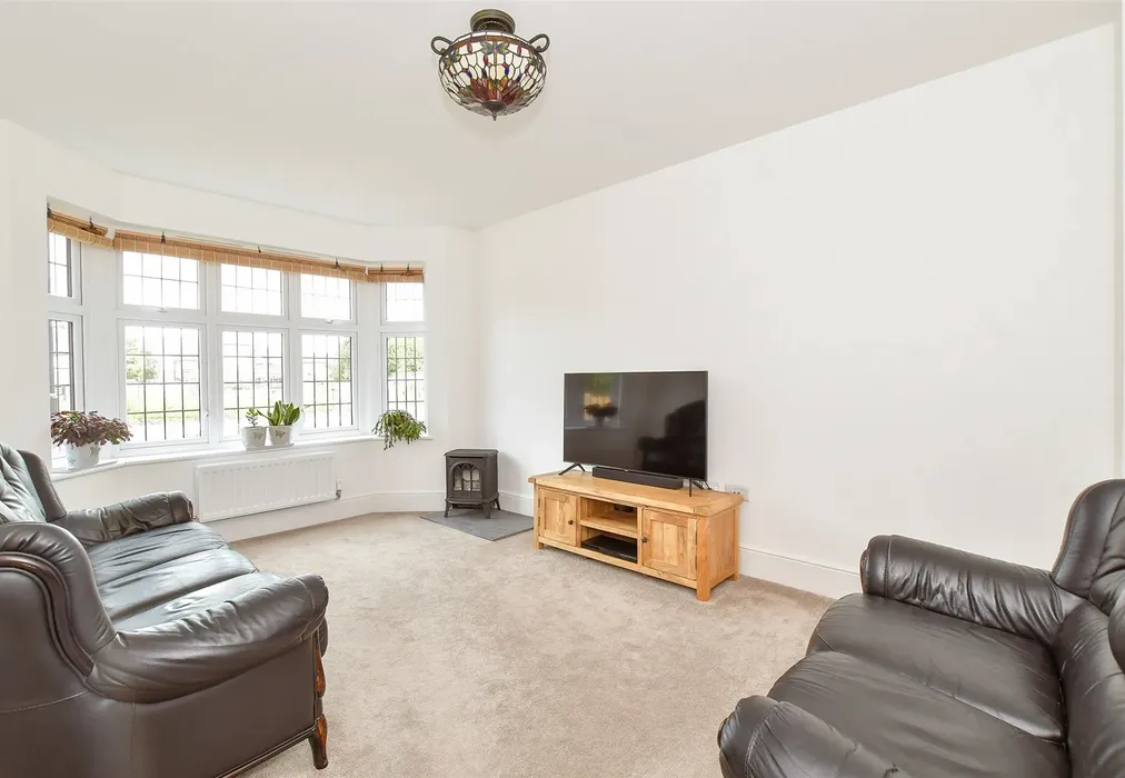 Lounge - Horseshoe Way, Yapton, West Sussex - Wards of Kent