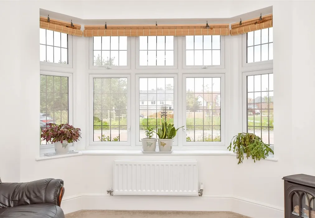 Internal Feature - Horseshoe Way, Yapton, West Sussex - Wards of Kent