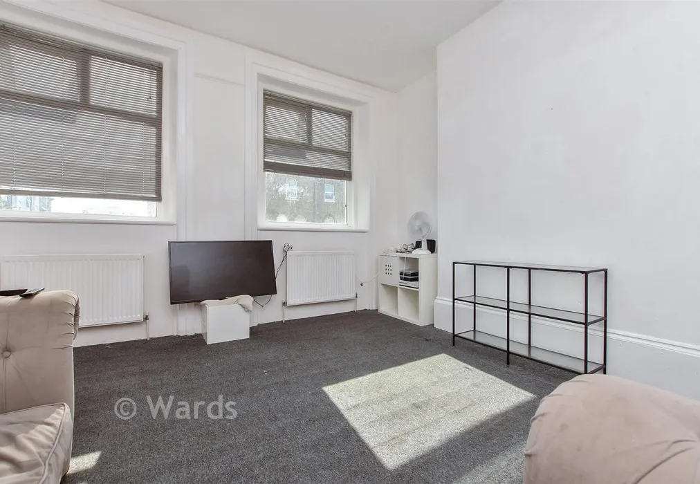 Lounge - Athelstan Road, Cliftonville, Margate, Kent - Wards of Kent