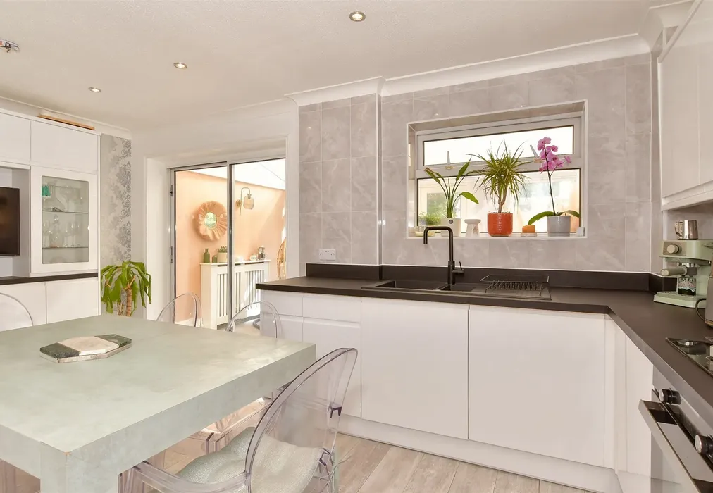 Kitchen/Diner - Silverspot Close, Rainham, Gillingham, Kent - Wards of Kent