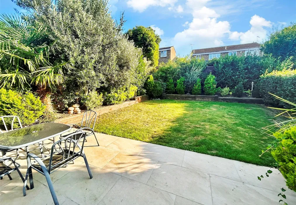 Rear Garden - Silverspot Close, Rainham, Gillingham, Kent - Wards of Kent