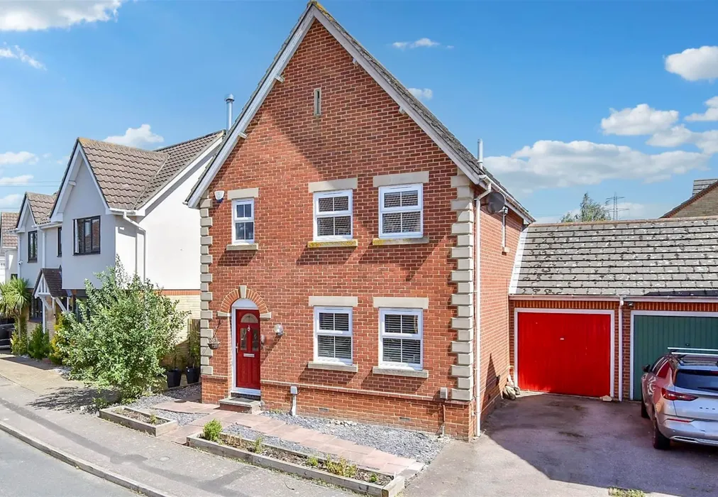External (Web) - Walsby Drive, Kemsley, Sittingbourne, Kent - Wards of Kent